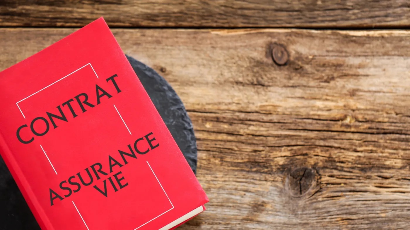 ¿Cómo realizar aportaciones y retiros en una Assurance-Vie?